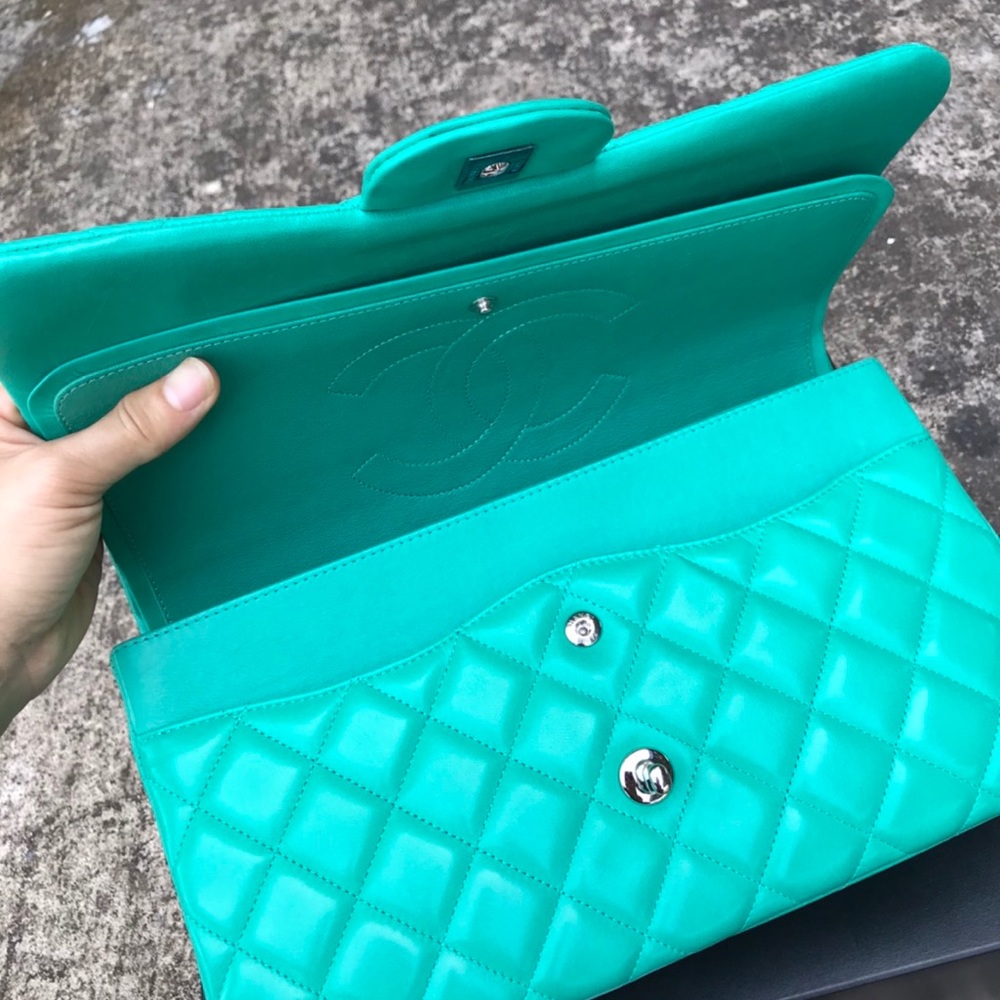 Chanel jumbo double flap - Picture 9 of 15